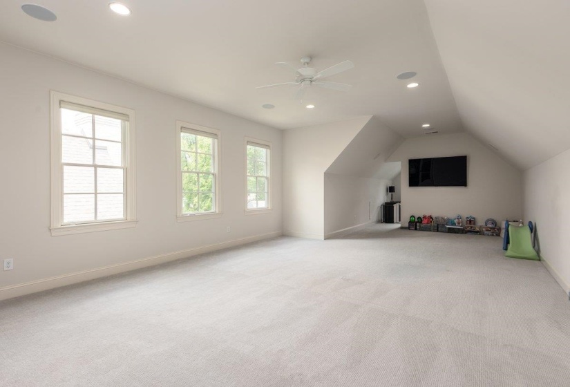 2474 ALLELON CIR, Germantown, Tennessee 38138, 5 Bedrooms Bedrooms, 10 Rooms Rooms,5.1 BathroomsBathrooms,Residential,For Sale,ALLELON,10222583