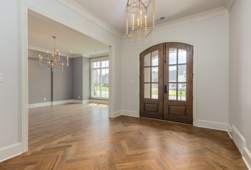 2474 ALLELON CIR, Germantown, Tennessee 38138, 5 Bedrooms Bedrooms, 10 Rooms Rooms,5.1 BathroomsBathrooms,Residential,For Sale,ALLELON,10222583