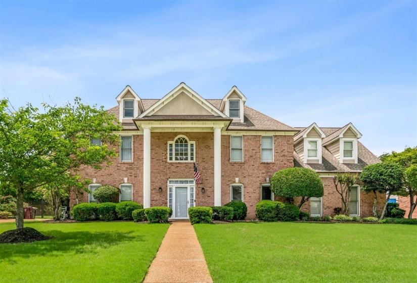 1489 JOHN RIDGE DR, Collierville, Tennessee 38017, 4 Bedrooms Bedrooms, 10 Rooms Rooms,3.1 BathroomsBathrooms,Residential,For Sale,JOHN RIDGE,10222584