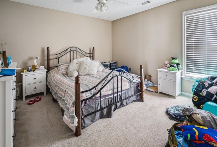 1489 JOHN RIDGE DR, Collierville, Tennessee 38017, 4 Bedrooms Bedrooms, 10 Rooms Rooms,3.1 BathroomsBathrooms,Residential,For Sale,JOHN RIDGE,10222584