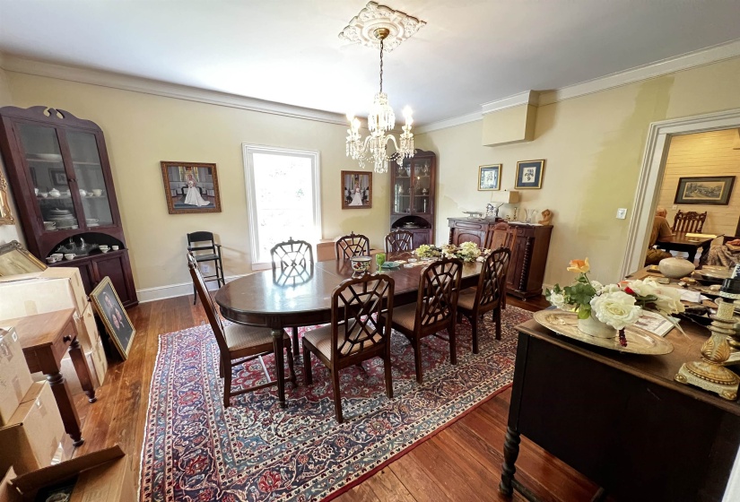 320 FOURTH ST, La Grange, Tennessee 38057, 2 Bedrooms Bedrooms, 6 Rooms Rooms,2 BathroomsBathrooms,Residential,For Sale,FOURTH,10222587