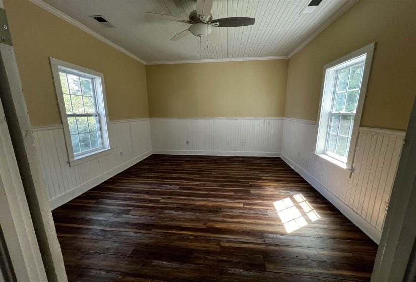 320 FOURTH ST, La Grange, Tennessee 38057, 2 Bedroom Bedrooms, 6 Room Rooms,2 BathroomBathrooms,Residential,For Sale,FOURTH,0,10222587