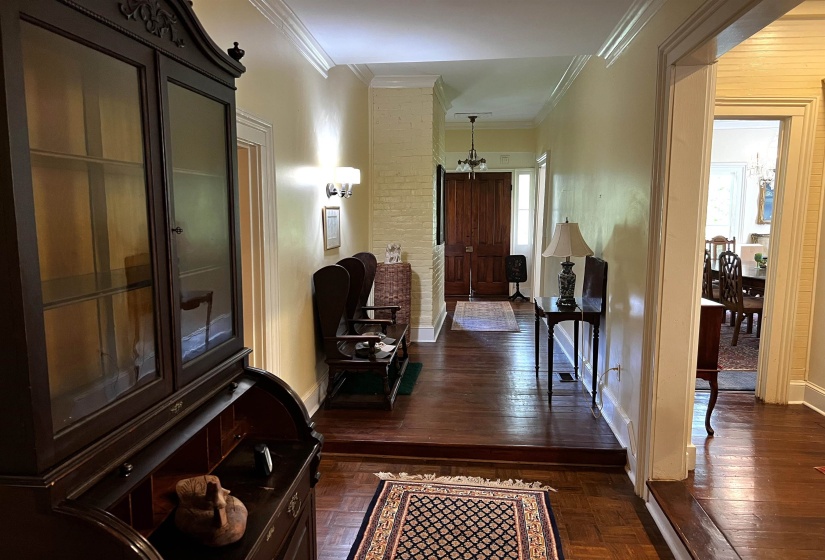 320 FOURTH ST, La Grange, Tennessee 38057, 2 Bedrooms Bedrooms, 6 Rooms Rooms,2 BathroomsBathrooms,Residential,For Sale,FOURTH,10222587