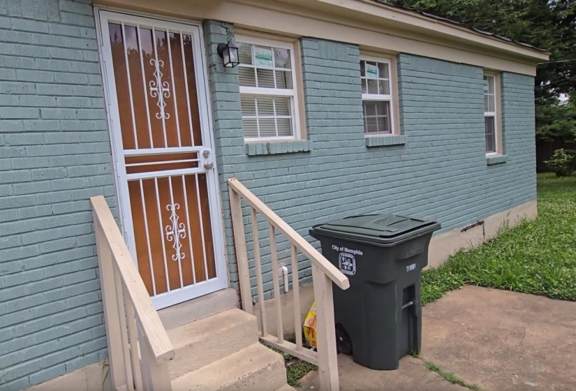 682 BOSTON ST, Memphis, Tennessee 38114, 1 Bedroom Bedrooms, 6 Rooms Rooms,1 BathroomBathrooms,Rental Properties,For Sale,BOSTON,10222629