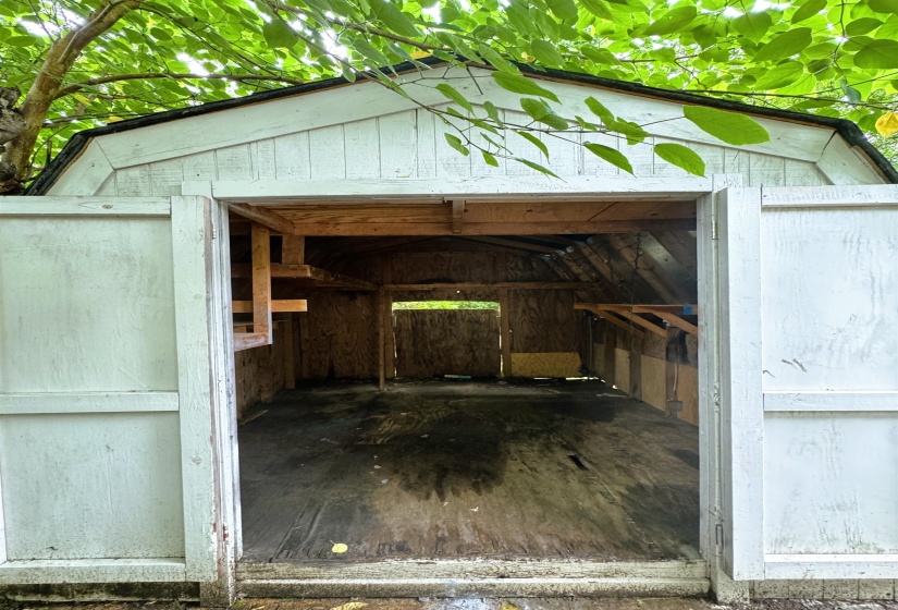 1644 RUSSWOOD RD, Memphis, Tennessee 38108, 3 Bedrooms Bedrooms, 6 Rooms Rooms,1 BathroomBathrooms,Rental Properties,For Sale,RUSSWOOD,10222716