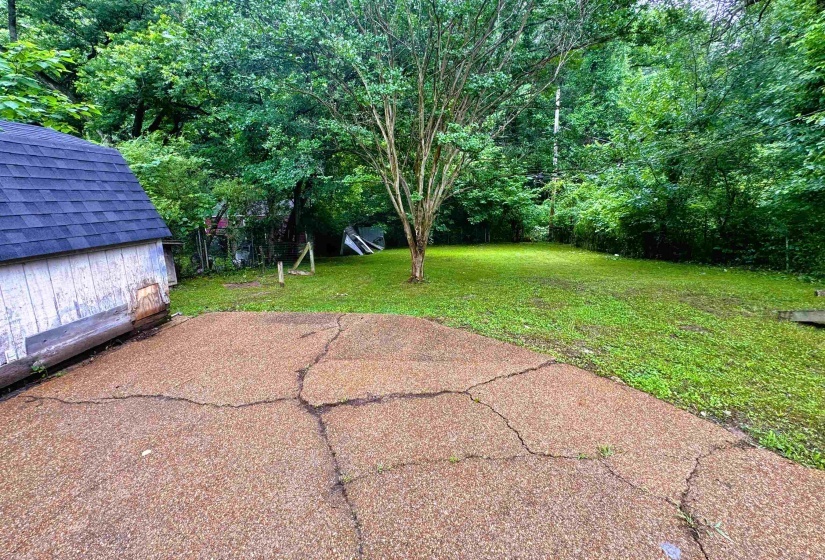 1644 RUSSWOOD RD, Memphis, Tennessee 38108, 3 Bedrooms Bedrooms, 6 Rooms Rooms,1 BathroomBathrooms,Rental Properties,For Sale,RUSSWOOD,10222716