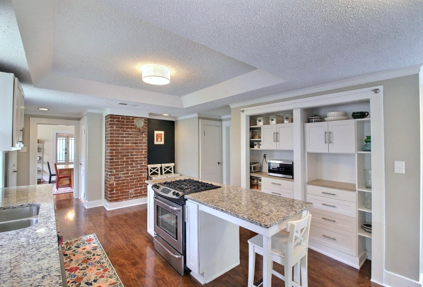 683 MCLEAN BLVD, Memphis, Tennessee 38107, 3 Bedrooms Bedrooms, 6 Rooms Rooms,1 BathroomBathrooms,Residential,For Sale,MCLEAN,10222635