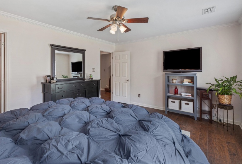 132 CENTER SPRINGS DR, Collierville, Tennessee 38017, 3 Bedrooms Bedrooms, 5 Rooms Rooms,2 BathroomsBathrooms,Residential,For Sale,CENTER SPRINGS,10222661