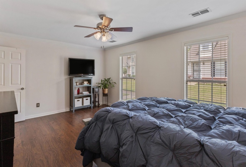 132 CENTER SPRINGS DR, Collierville, Tennessee 38017, 3 Bedrooms Bedrooms, 5 Rooms Rooms,2 BathroomsBathrooms,Residential,For Sale,CENTER SPRINGS,10222661