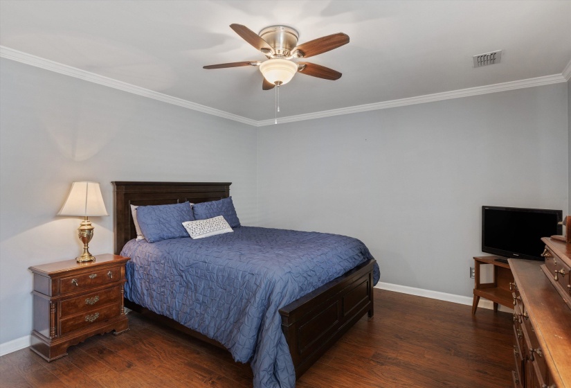 132 CENTER SPRINGS DR, Collierville, Tennessee 38017, 3 Bedrooms Bedrooms, 5 Rooms Rooms,2 BathroomsBathrooms,Residential,For Sale,CENTER SPRINGS,10222661