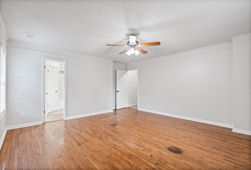 1417 HAWKCREST CV, Memphis, Tennessee 38016, 4 Bedroom Bedrooms, 7 Room Rooms,2.1 BathroomBathrooms,Residential,For Sale,HAWKCREST,0,10222684