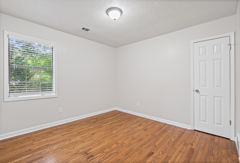 1417 HAWKCREST CV, Memphis, Tennessee 38016, 4 Bedroom Bedrooms, 7 Room Rooms,2.1 BathroomBathrooms,Residential,For Sale,HAWKCREST,0,10222684