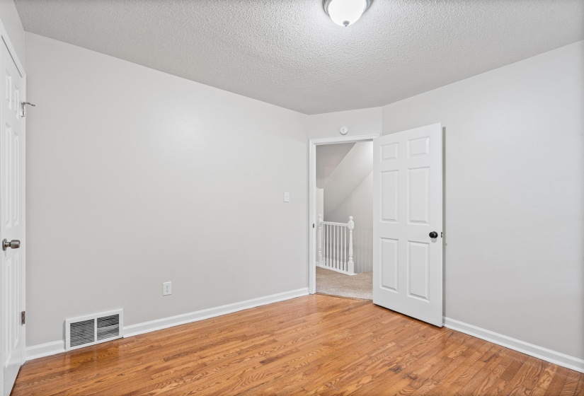 1417 HAWKCREST CV, Memphis, Tennessee 38016, 4 Bedroom Bedrooms, 7 Room Rooms,2.1 BathroomBathrooms,Residential,For Sale,HAWKCREST,0,10222684