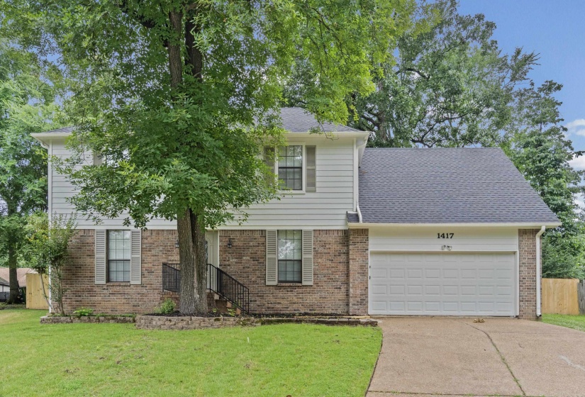 1417 HAWKCREST CV, Memphis, Tennessee 38016, 4 Bedroom Bedrooms, 7 Room Rooms,2.1 BathroomBathrooms,Residential,For Sale,HAWKCREST,0,10222684
