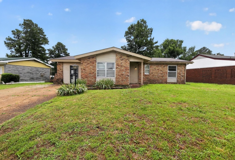 645 PARKROSE RD, Memphis, Tennessee 38109, 3 Bedroom Bedrooms, 6 Room Rooms,2 BathroomBathrooms,Residential,For Sale,PARKROSE,0,10222690