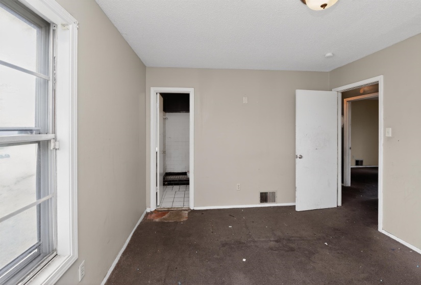 645 PARKROSE RD, Memphis, Tennessee 38109, 3 Bedroom Bedrooms, 6 Room Rooms,2 BathroomBathrooms,Residential,For Sale,PARKROSE,0,10222690