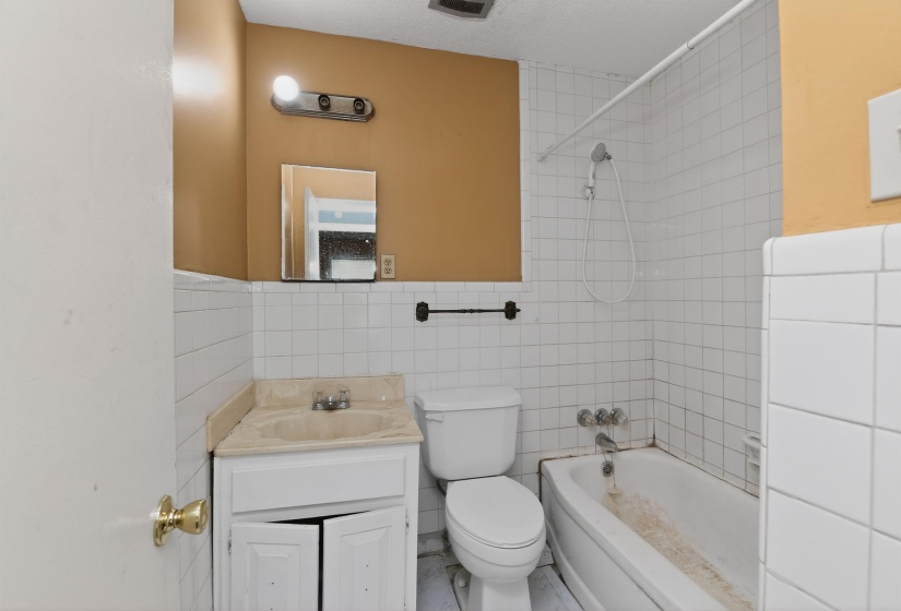 645 PARKROSE RD, Memphis, Tennessee 38109, 3 Bedroom Bedrooms, 6 Room Rooms,2 BathroomBathrooms,Residential,For Sale,PARKROSE,0,10222690