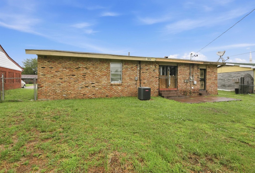 645 PARKROSE RD, Memphis, Tennessee 38109, 3 Bedroom Bedrooms, 6 Room Rooms,2 BathroomBathrooms,Residential,For Sale,PARKROSE,0,10222690