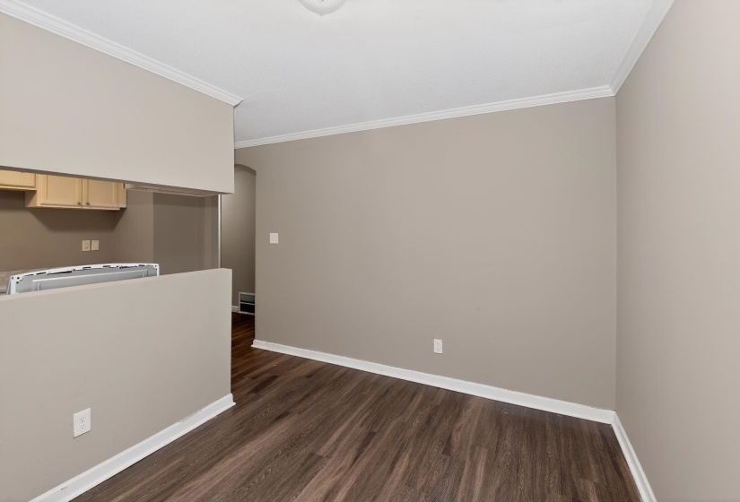 670 WHITEROCK AVE, Memphis, Tennessee 38109, 4 Bedroom Bedrooms, 4 Room Rooms,1.1 BathroomBathrooms,Residential,For Sale,WHITEROCK,0,10222693