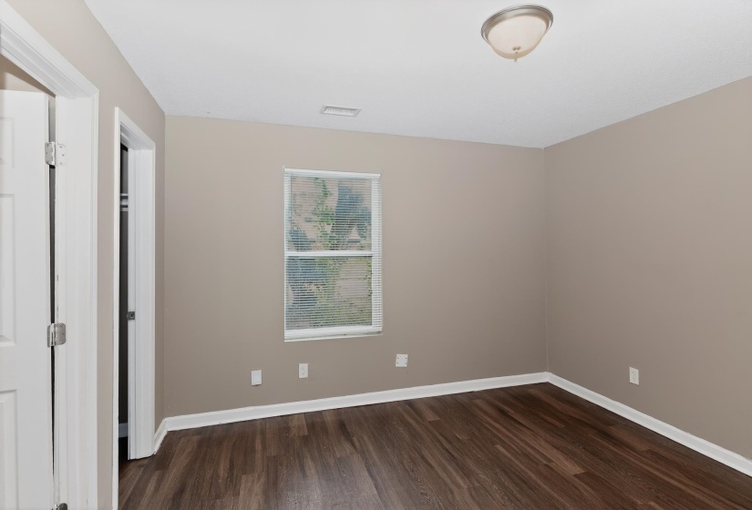 670 WHITEROCK AVE, Memphis, Tennessee 38109, 4 Bedroom Bedrooms, 4 Room Rooms,1.1 BathroomBathrooms,Residential,For Sale,WHITEROCK,0,10222693