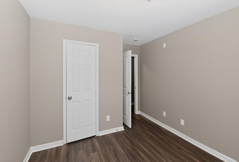 670 WHITEROCK AVE, Memphis, Tennessee 38109, 4 Bedroom Bedrooms, 4 Room Rooms,1.1 BathroomBathrooms,Residential,For Sale,WHITEROCK,0,10222693