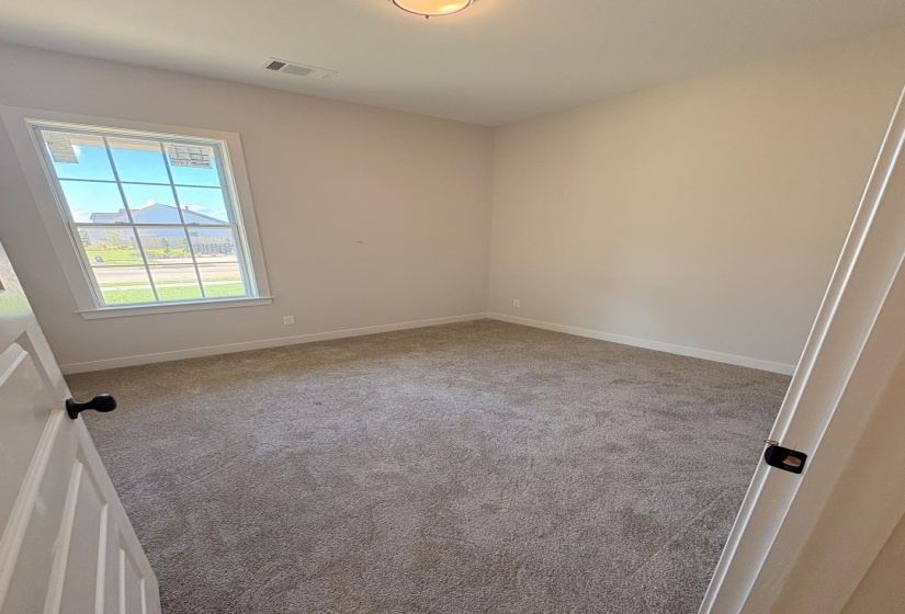 8 TULIP CV, Munford, Tennessee 38058, 5 Bedroom Bedrooms, 7 Room Rooms,2.1 BathroomBathrooms,Residential,For Sale,TULIP,0,10222704