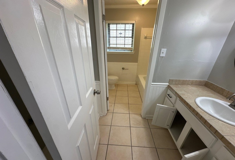 4304 RENNERS RD, Memphis, Tennessee 38128, 3 Bedrooms Bedrooms, 6 Rooms Rooms,2 BathroomsBathrooms,Residential,For Sale,RENNERS,10222715