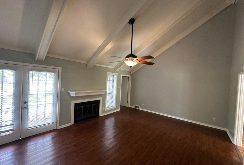 4304 RENNERS RD, Memphis, Tennessee 38128, 3 Bedrooms Bedrooms, 6 Rooms Rooms,2 BathroomsBathrooms,Residential,For Sale,RENNERS,10222715