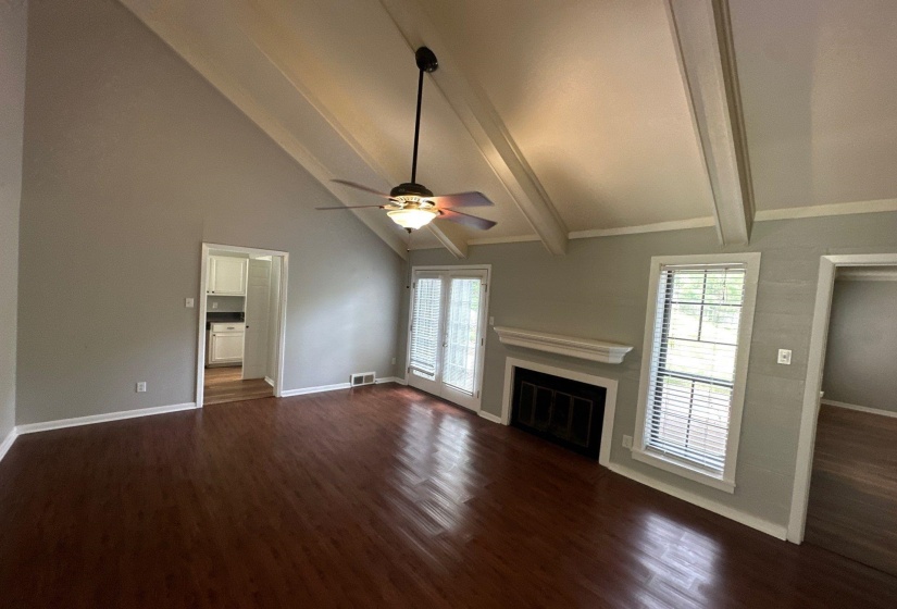4304 RENNERS RD, Memphis, Tennessee 38128, 3 Bedrooms Bedrooms, 6 Rooms Rooms,2 BathroomsBathrooms,Residential,For Sale,RENNERS,10222715