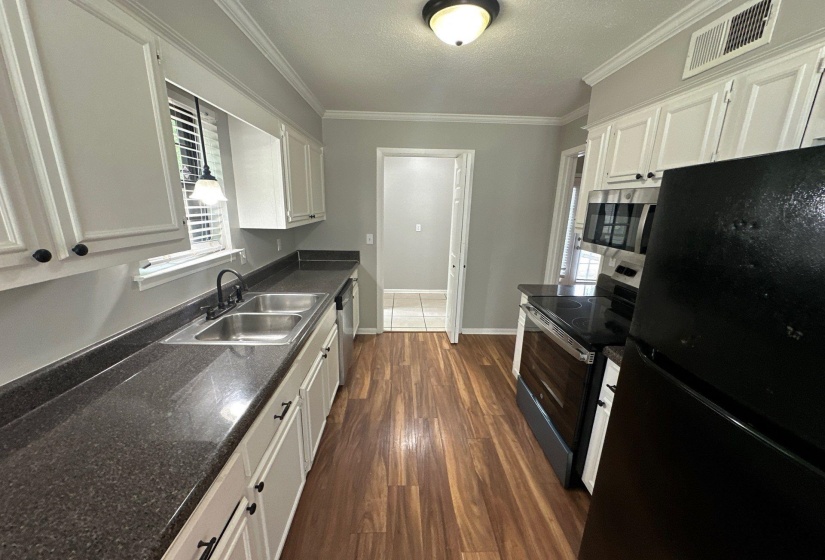 4304 RENNERS RD, Memphis, Tennessee 38128, 3 Bedrooms Bedrooms, 6 Rooms Rooms,2 BathroomsBathrooms,Residential,For Sale,RENNERS,10222715