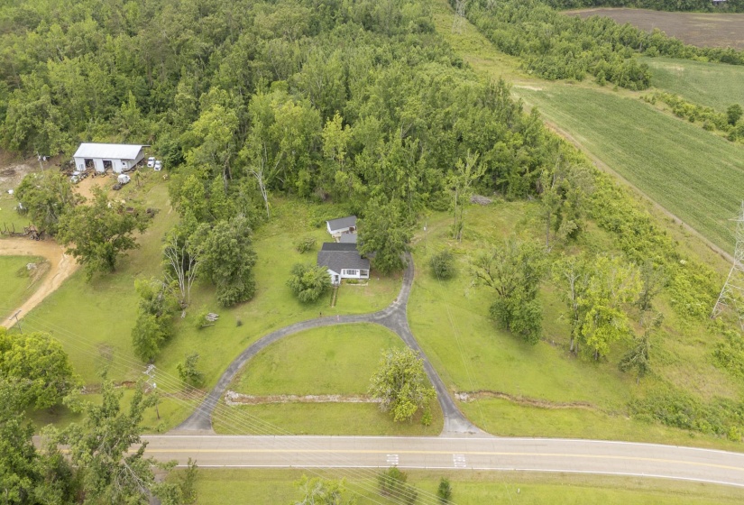 2975 HWY 22 S HWY, Michie, Tennessee 38357, 3 Bedroom Bedrooms, 6 Room Rooms,2 BathroomBathrooms,Residential,For Sale,HWY 22 S,0,10222717