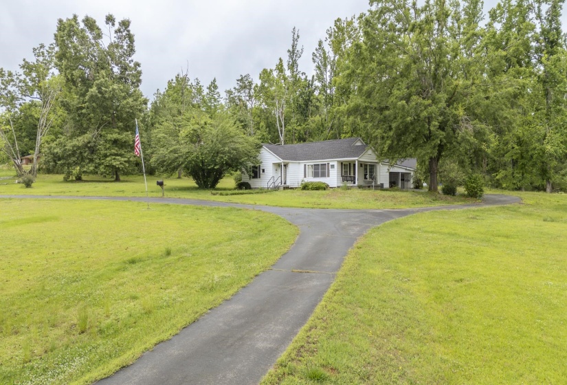 2975 HWY 22 S HWY, Michie, Tennessee 38357, 3 Bedroom Bedrooms, 6 Room Rooms,2 BathroomBathrooms,Residential,For Sale,HWY 22 S,0,10222717
