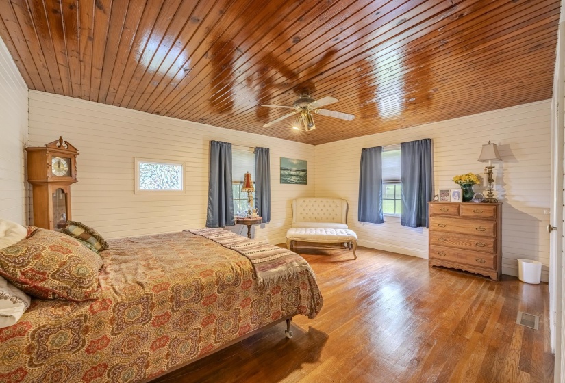 2975 HWY 22 S HWY, Michie, Tennessee 38357, 3 Bedroom Bedrooms, 6 Room Rooms,2 BathroomBathrooms,Residential,For Sale,HWY 22 S,0,10222717