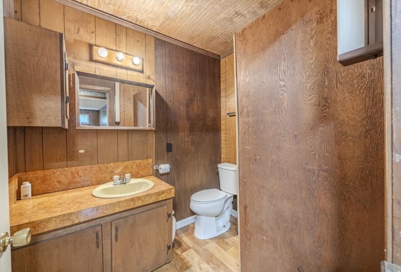 2975 HWY 22 S HWY, Michie, Tennessee 38357, 3 Bedroom Bedrooms, 6 Room Rooms,2 BathroomBathrooms,Residential,For Sale,HWY 22 S,0,10222717