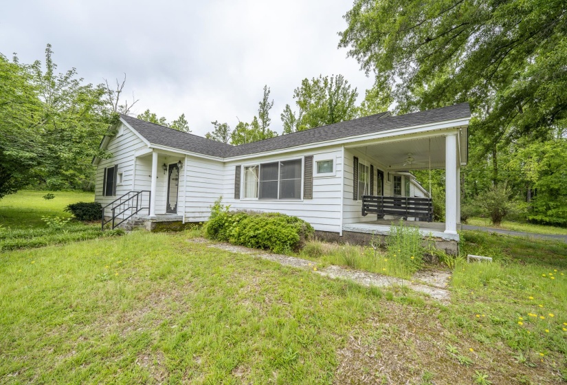 2975 HWY 22 S HWY, Michie, Tennessee 38357, 3 Bedroom Bedrooms, 6 Room Rooms,2 BathroomBathrooms,Residential,For Sale,HWY 22 S,0,10222717