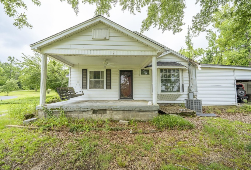 2975 HWY 22 S HWY, Michie, Tennessee 38357, 3 Bedroom Bedrooms, 6 Room Rooms,2 BathroomBathrooms,Residential,For Sale,HWY 22 S,0,10222717