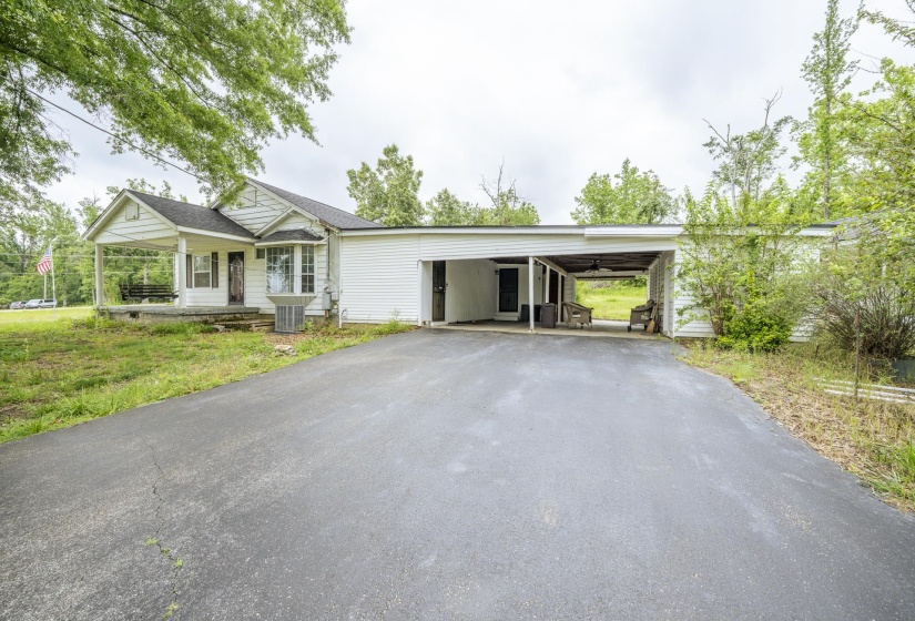 2975 HWY 22 S HWY, Michie, Tennessee 38357, 3 Bedroom Bedrooms, 6 Room Rooms,2 BathroomBathrooms,Residential,For Sale,HWY 22 S,0,10222717