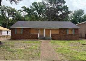170 HAYDEN PL, Memphis, Tennessee 38111, 2 Bedrooms Bedrooms, ,1 BathroomBathrooms,Duplexes,For Sale,HAYDEN,10222735