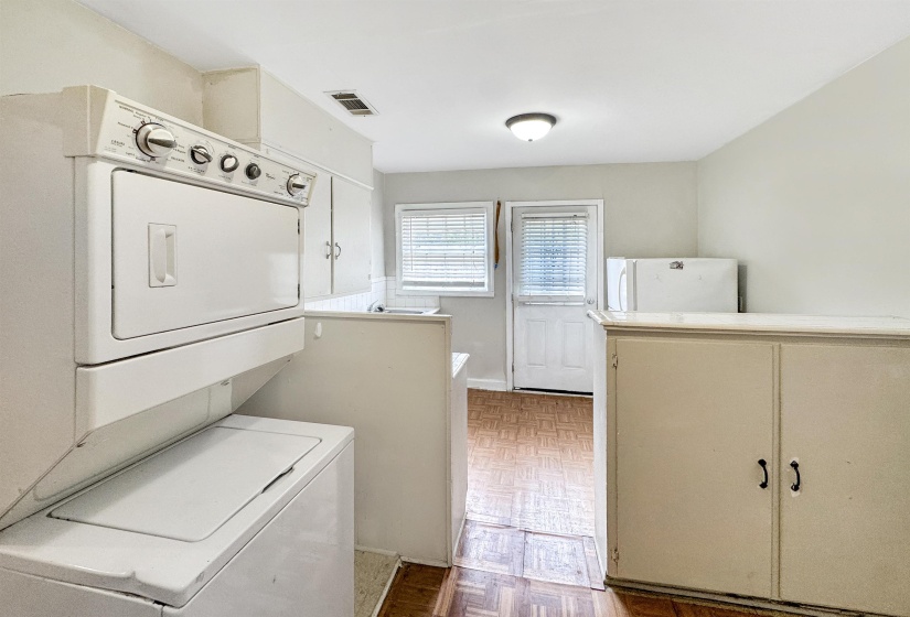 378 WILLETT ST, Memphis, Tennessee 38112, 1 Bedroom Bedrooms, ,1 BathroomBathrooms,Duplexes,For Sale,WILLETT,10222762