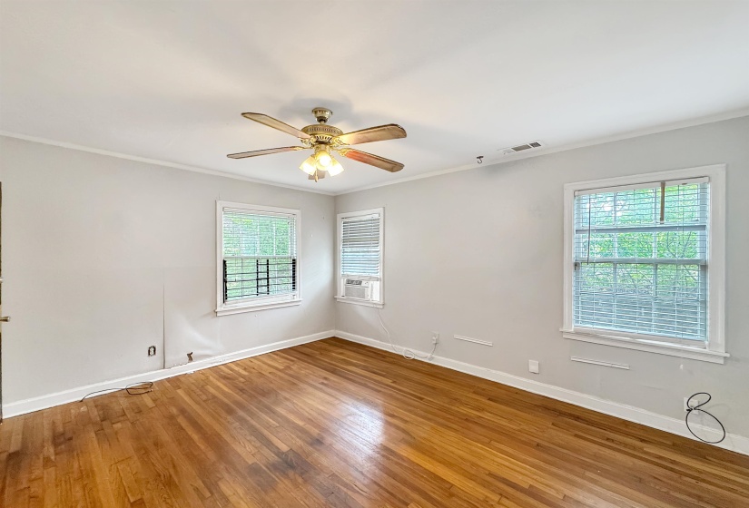 378 WILLETT ST, Memphis, Tennessee 38112, 1 Bedroom Bedrooms, ,1 BathroomBathrooms,Duplexes,For Sale,WILLETT,10222762