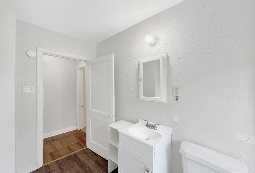 378 WILLETT ST, Memphis, Tennessee 38112, 1 Bedroom Bedrooms, ,1 BathroomBathrooms,Duplexes,For Sale,WILLETT,10222762