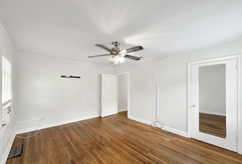 378 WILLETT ST, Memphis, Tennessee 38112, 1 Bedroom Bedrooms, ,1 BathroomBathrooms,Duplexes,For Sale,WILLETT,10222762