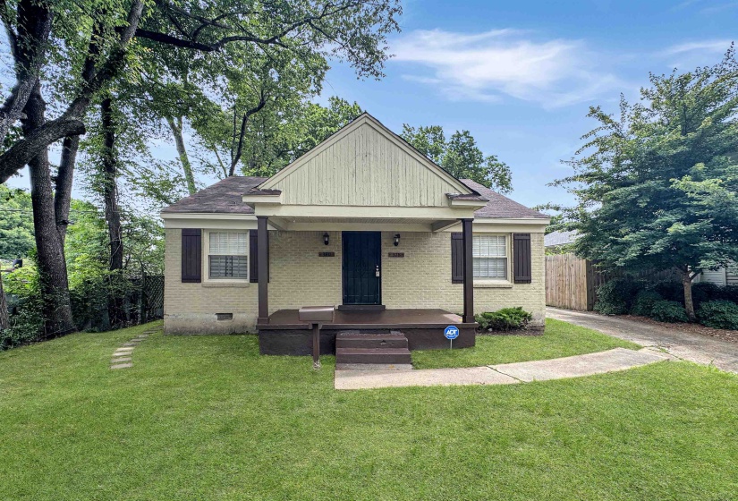 378 WILLETT ST, Memphis, Tennessee 38112, 1 Bedroom Bedrooms, ,1 BathroomBathrooms,Duplexes,For Sale,WILLETT,10222762
