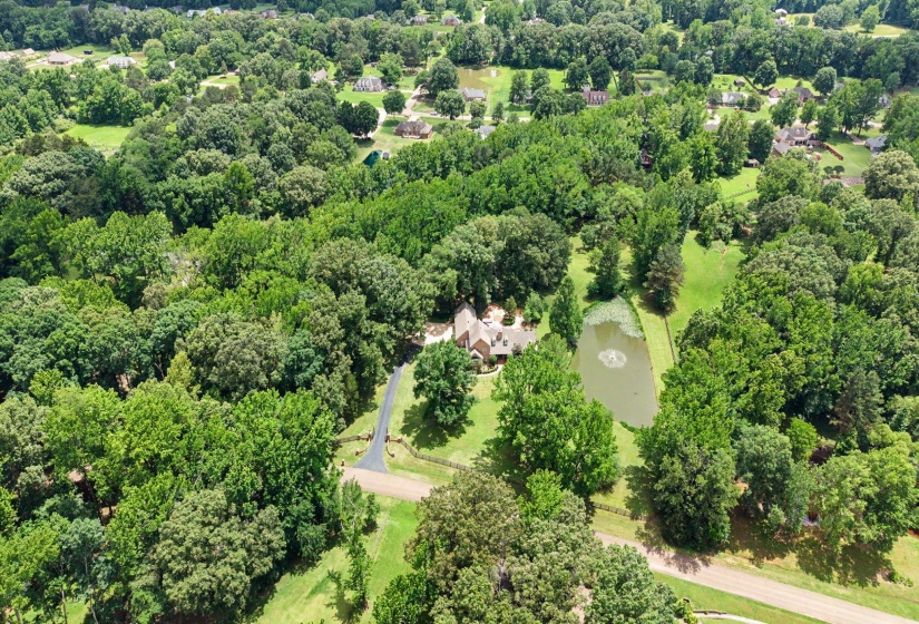 11403 COUNTRY FOREST CV, Unincorporated, Tennessee 38017, 4 Bedroom Bedrooms, 9 Room Rooms,4.1 BathroomBathrooms,Residential,For Sale,COUNTRY FOREST,0,10222319