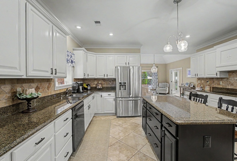 11403 COUNTRY FOREST CV, Unincorporated, Tennessee 38017, 4 Bedroom Bedrooms, 9 Room Rooms,4.1 BathroomBathrooms,Residential,For Sale,COUNTRY FOREST,0,10222319