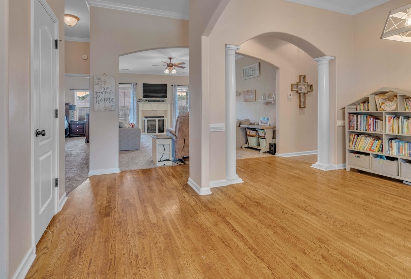 310 WHISPERING MEADOWS DR, Oakland, Tennessee 38060, 5 Bedroom Bedrooms, 9 Room Rooms,3 BathroomBathrooms,Residential,For Sale,WHISPERING MEADOWS,0,10222725