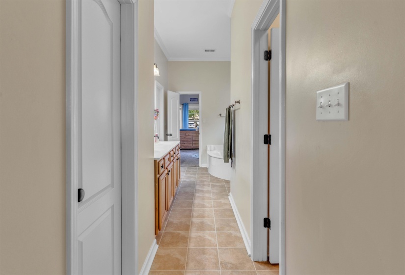 310 WHISPERING MEADOWS DR, Oakland, Tennessee 38060, 5 Bedroom Bedrooms, 9 Room Rooms,3 BathroomBathrooms,Residential,For Sale,WHISPERING MEADOWS,0,10222725