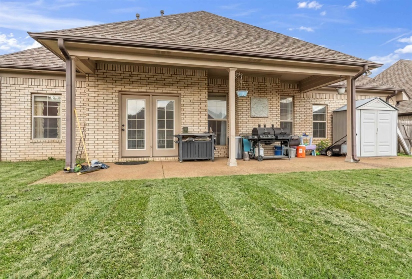 310 WHISPERING MEADOWS DR, Oakland, Tennessee 38060, 5 Bedroom Bedrooms, 9 Room Rooms,3 BathroomBathrooms,Residential,For Sale,WHISPERING MEADOWS,0,10222725