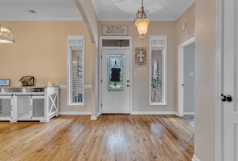 310 WHISPERING MEADOWS DR, Oakland, Tennessee 38060, 5 Bedroom Bedrooms, 9 Room Rooms,3 BathroomBathrooms,Residential,For Sale,WHISPERING MEADOWS,0,10222725