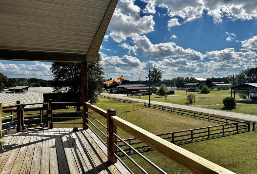 3060 CATFISH LN, Crump, Tennessee 38327, 1 Bedroom Bedrooms, 4 Room Rooms,1 BathroomBathrooms,Residential,For Sale,CATFISH,0,10222727